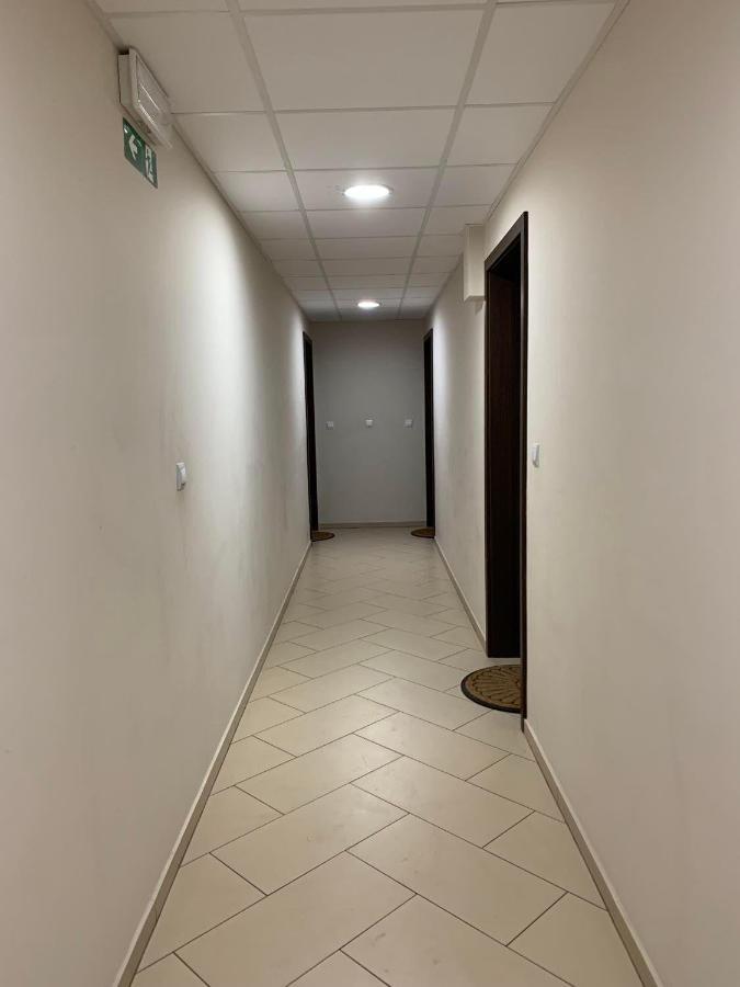 Apartament Jedrzejow Luaran gambar